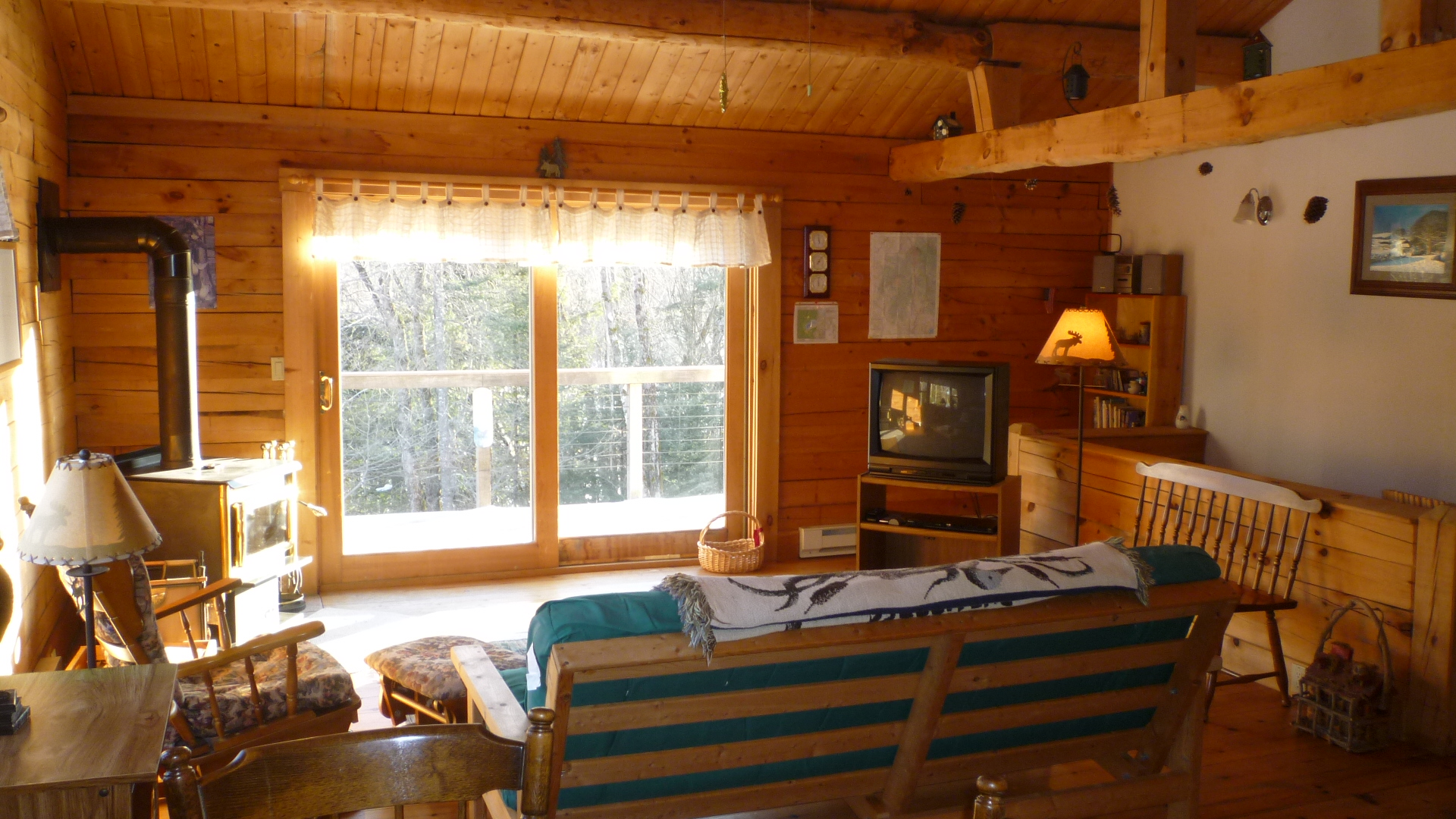 Log Home on 26.5 Acre Waterfront Lot in Ellsworth, NH = 197,500.00